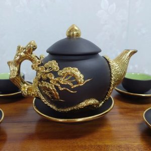 Ấm tử sa dát vàng Bát Tràng