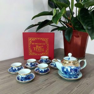 ấm chén men lam Bát Tràng bọc đồng tỉ mỉ