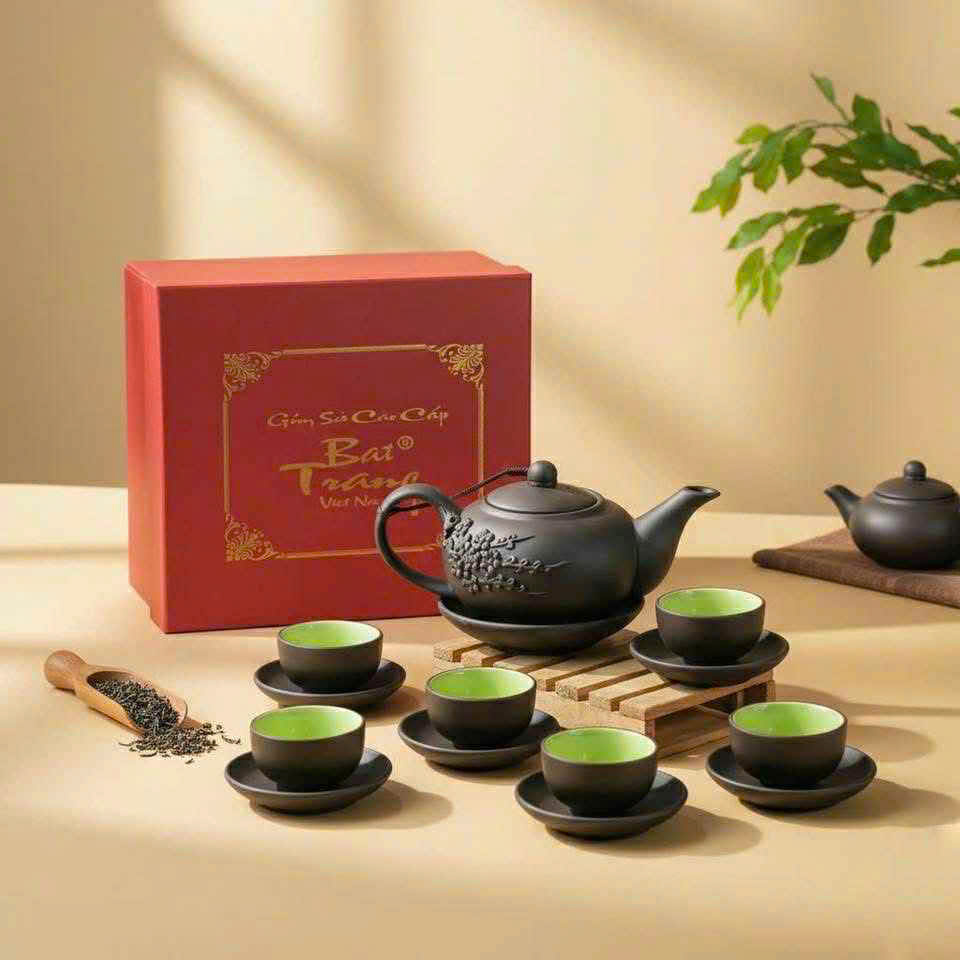 ấm chén Bát tràng cho hương vị trà ngon hơn
