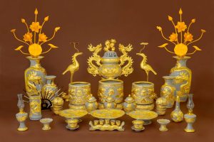 Bộ đờ thờ men rạn dát vàng 24k