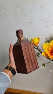 chai sành đựng rượu