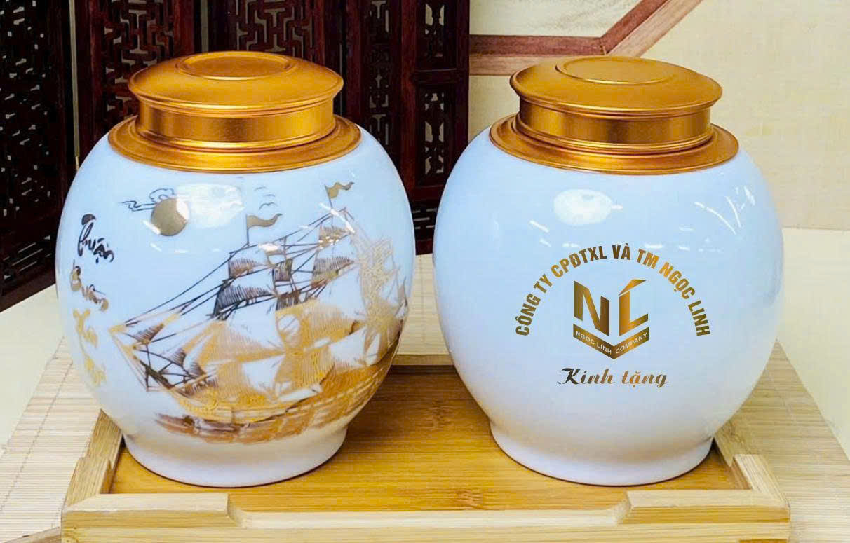 z7566372957338_7c922992c77921315caf750976147031