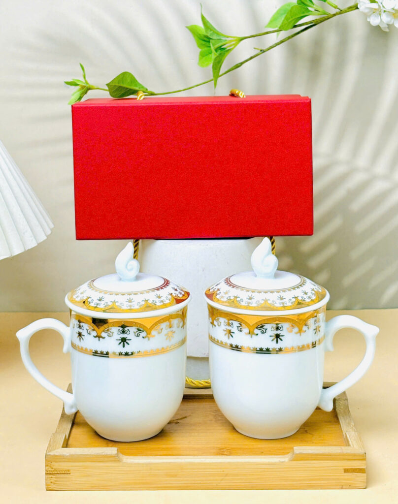Ly cốc sứ vẽ vàng kim hoàng gia chóp lửa