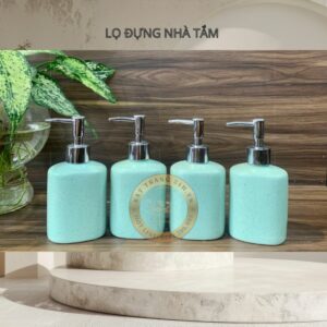 lọ dầu gội phòng tắm