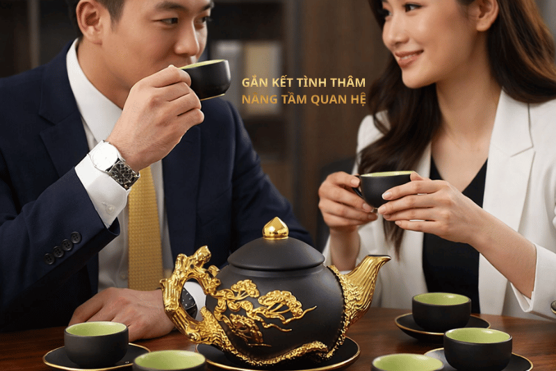 ấm chén dát vàng bát tràng cao cấp chuẩn biếu tặng sang trọng